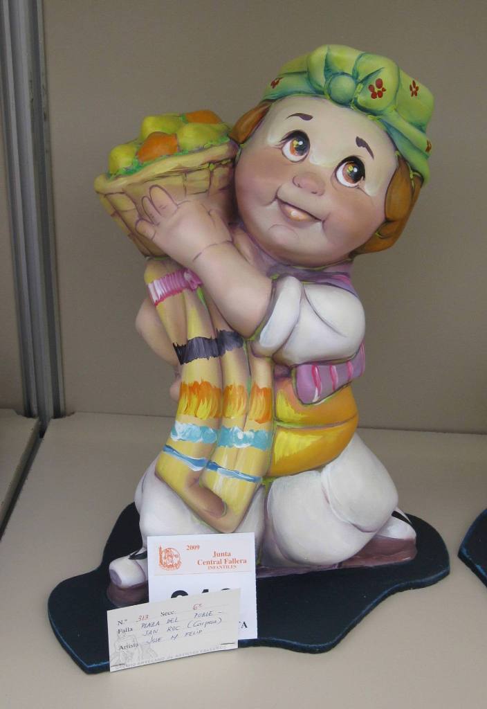 Totfalles: Plaça del Poble-Sant Roc 